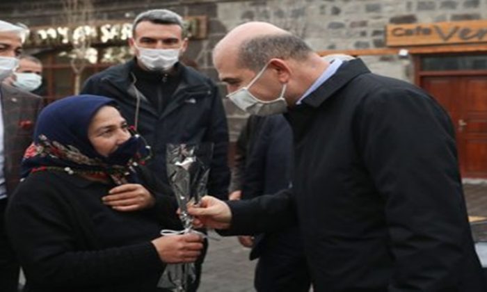 Bakan Soylu Kars Kağızman Şehittepe Üs Bölgesi’nde Kahramanlarımızla Bir Araya Geldi