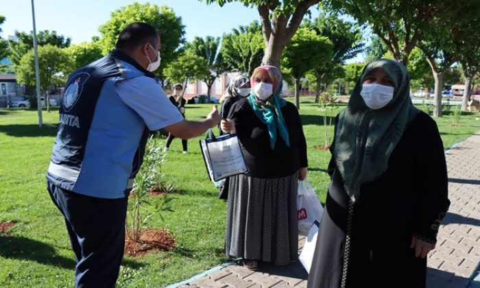 RAMAZAN BAYRAMI ÖNCESİ LOKUM VE KOLONYA BÜYÜKŞEHİRDEN