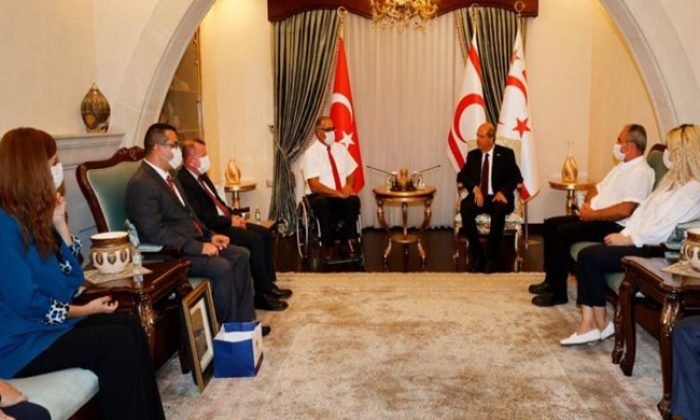 Cumhurbaşkanı Ersin Tatar, Türkiye Cumhuriyeti Engelli Dernekleri’nden temsilcileri kabul etti