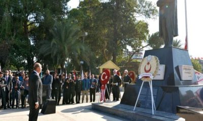 Cumhurbaşkanı Ersin Tatar, Kuzey Kıbrıs Türk Cumhuriyeti’nin 39’uncu kuruluş yıl dönümü dolayısıyla Lefkoşa Atatürk Anıtı önünde düzenlenen törene katıldı