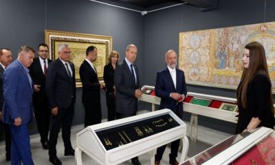 Cumhurbaşkanı Ersin Tatar, YDÜ Kıbrıs Modern Sanat Müzesi’nde düzenlenen Tataristan Kültür ve Tarihi Sanat Sergisi’nin açılışını gerçekleştirdi