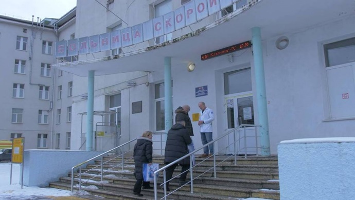 Александр Сидякин: «Единая Россия» организовала работу горячей линии для пострадавших от атаки ВСУ в Херсонской области и поможет с госпитализацией тяжелораненого ребёнка в Москву